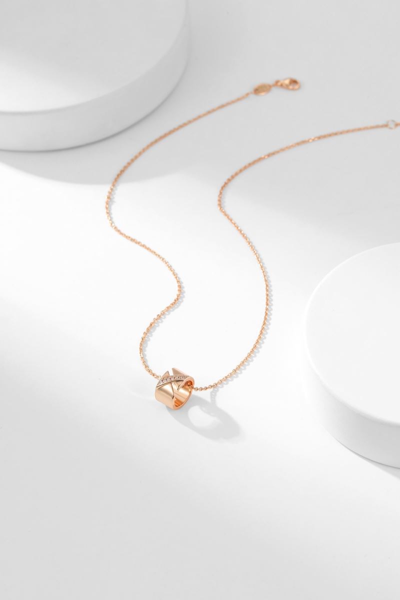 CHAUMET